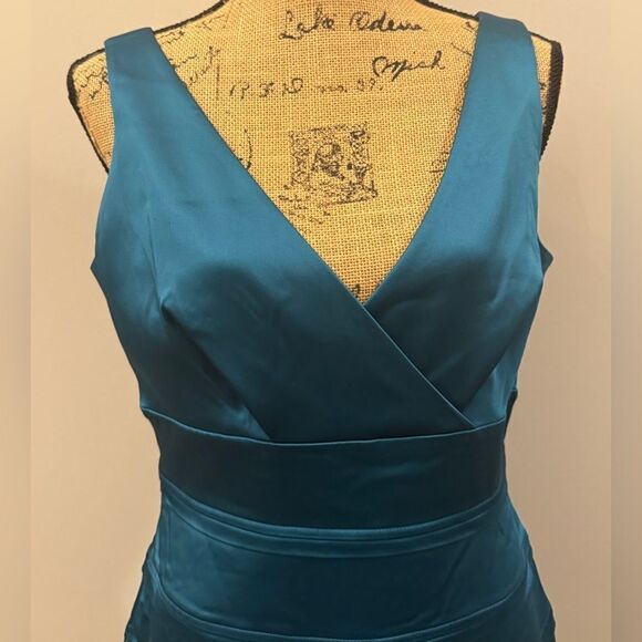 Calvin Klein blue satiny dress - Picture 4 of 14